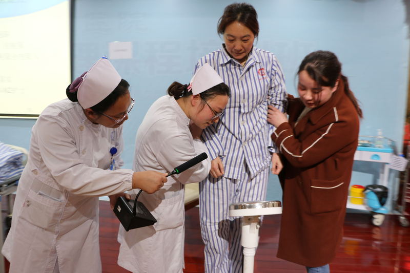 县医院开展护理个案追踪演练